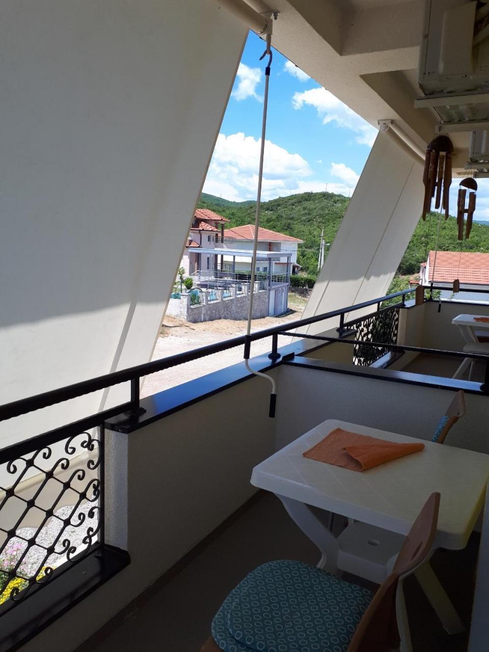 Apartments And Villas Janev Dojran Extérieur photo