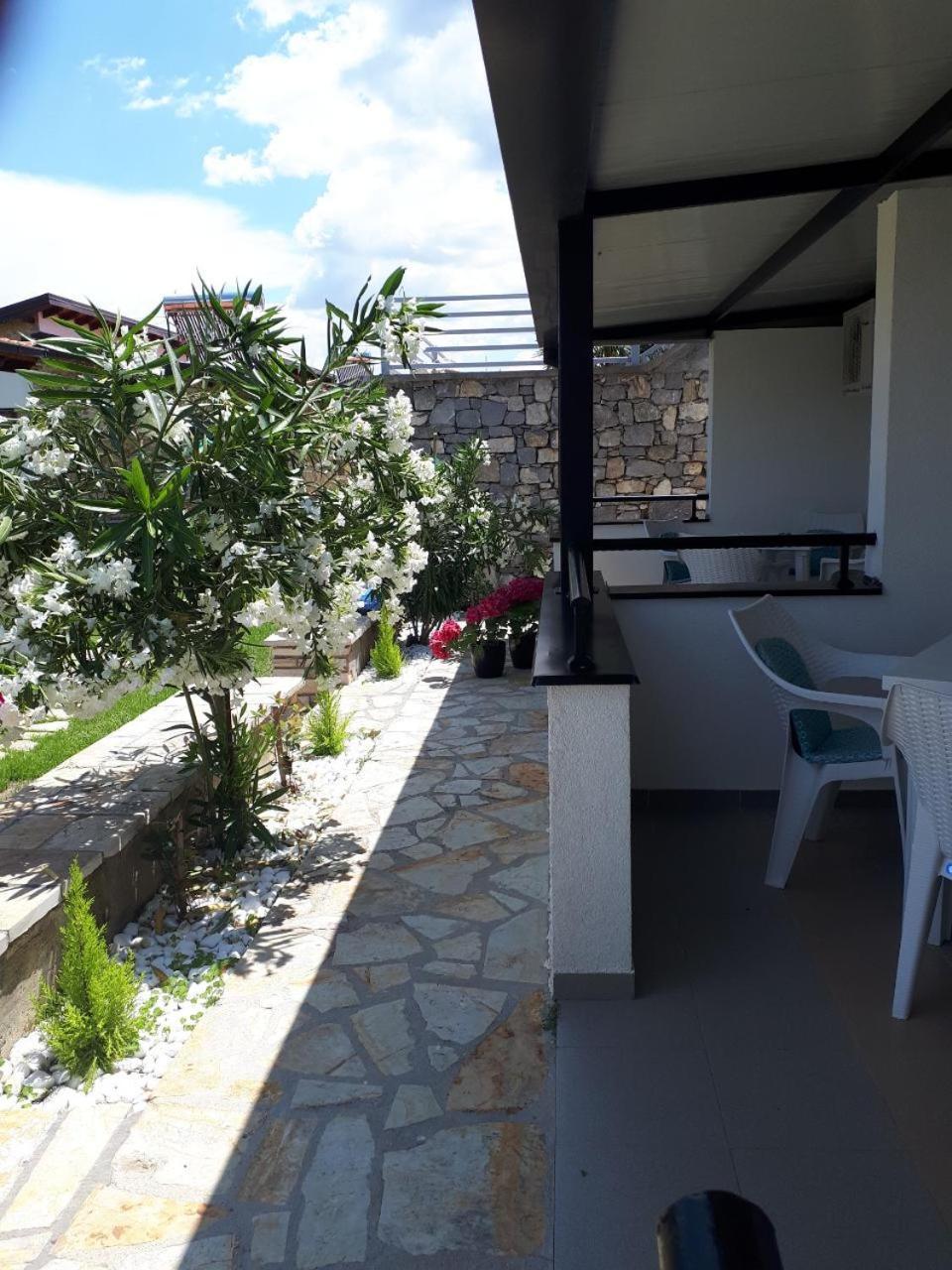 Apartments And Villas Janev Dojran Extérieur photo