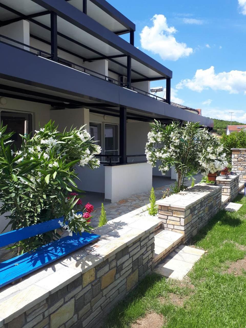 Apartments And Villas Janev Dojran Extérieur photo